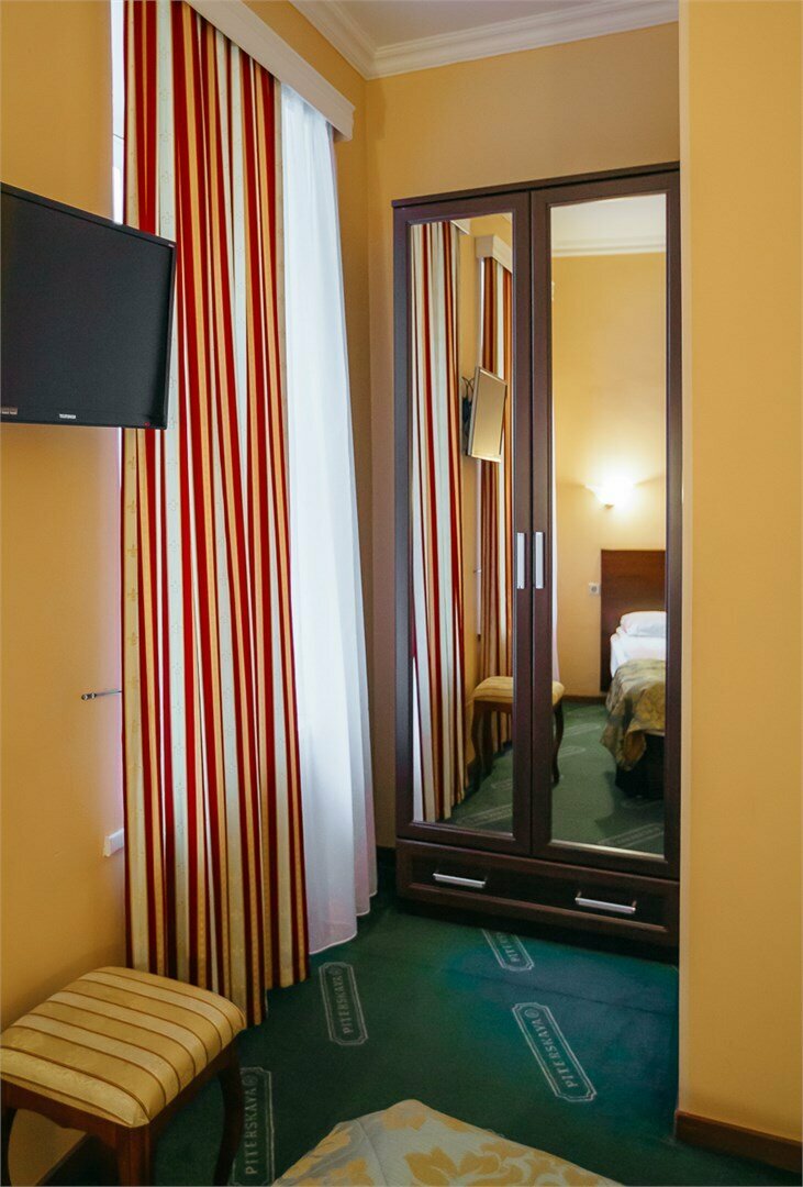 Гостиница Питерская Санкт-Петербург