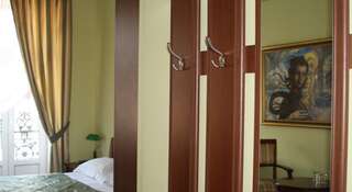 Гостиница Питерская  Санкт-Петербург Двухместный номер «Комфорт» с 1 кроватью или 2 отдельными кроватями-4